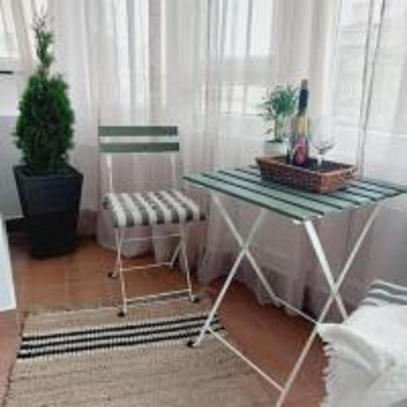 Cozy Apartment In The Center Of Bucarest Esterno foto
