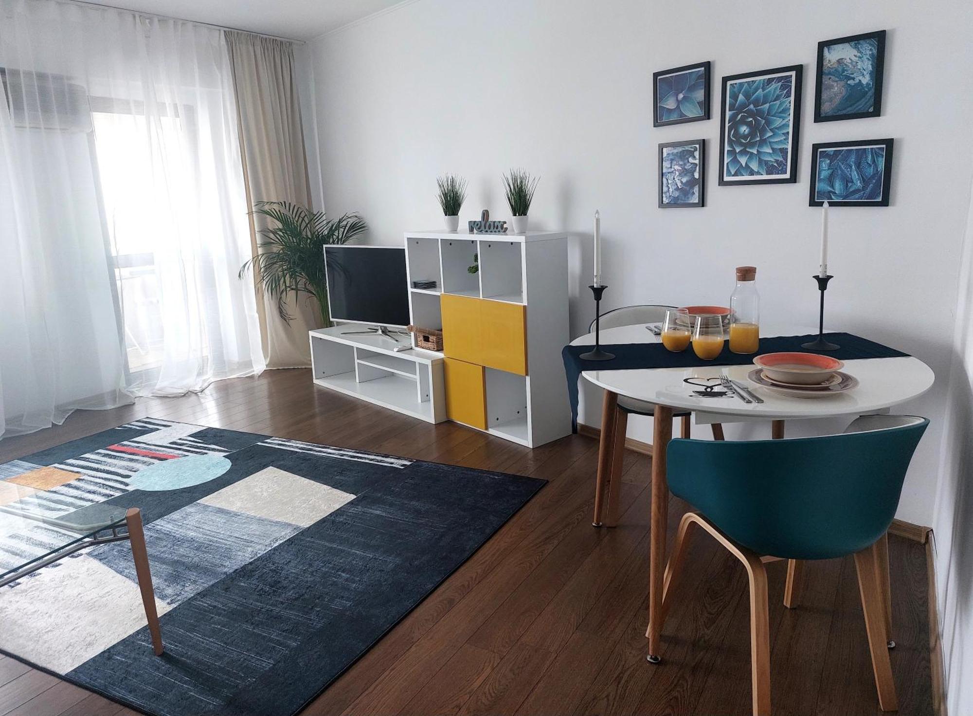 Cozy Apartment In The Center Of Bucarest Esterno foto