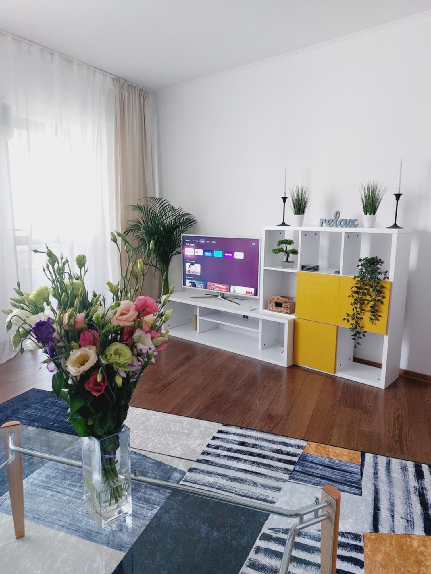 Cozy Apartment In The Center Of Bucarest Esterno foto